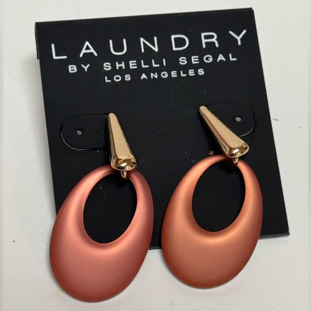 NWT Laundry By Shelli Segal Gold Copper Oval Drop Earrings 1.75" Statement